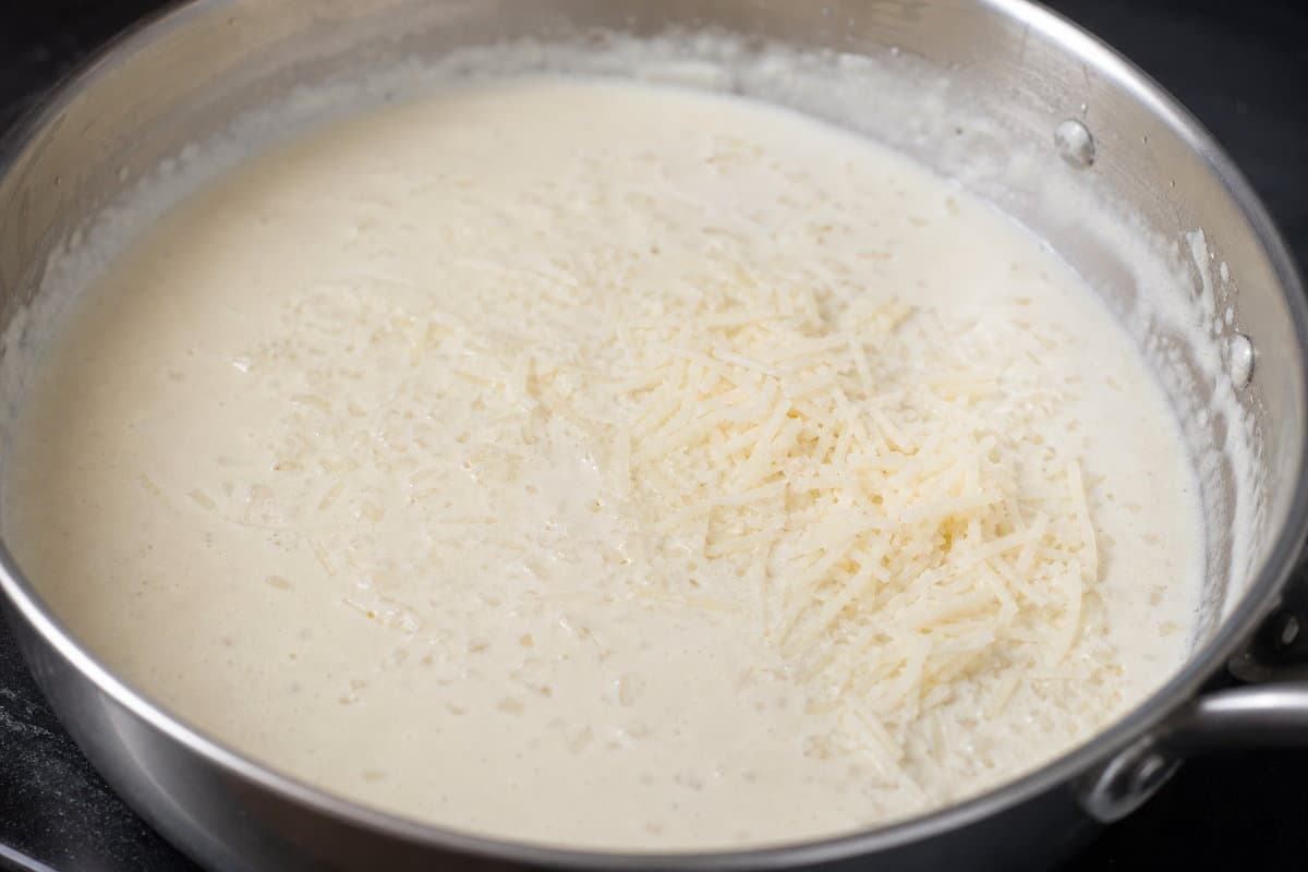 Make the alfredo