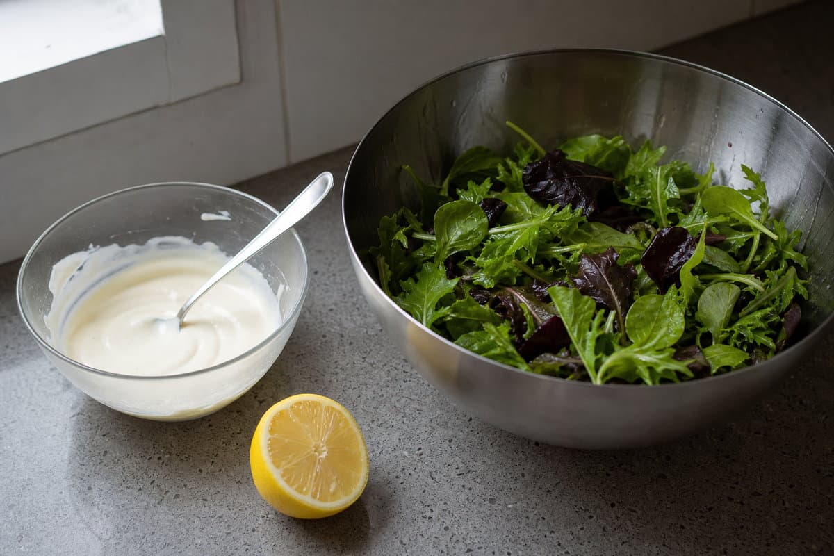 Lemon mayo & salad