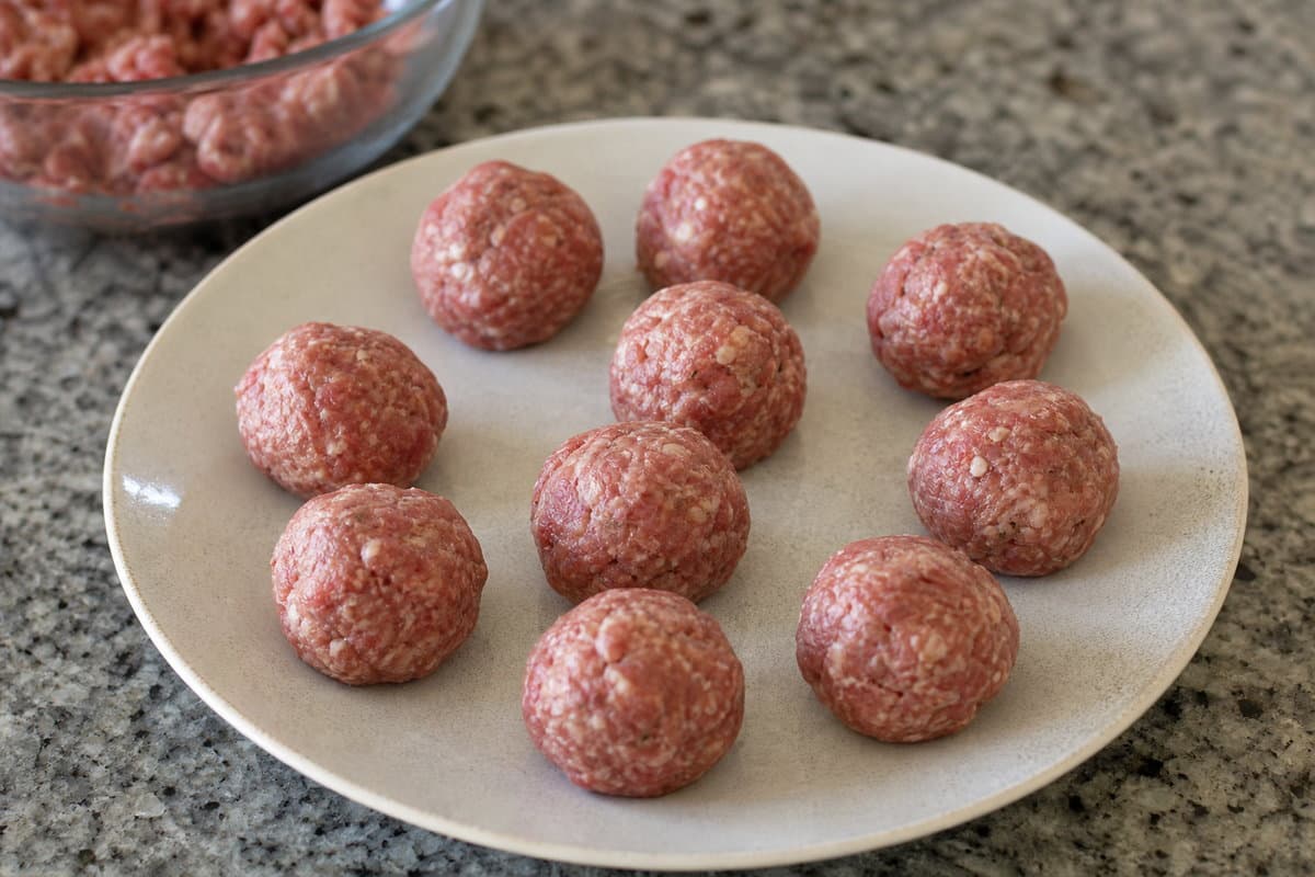 Roll the meatballs