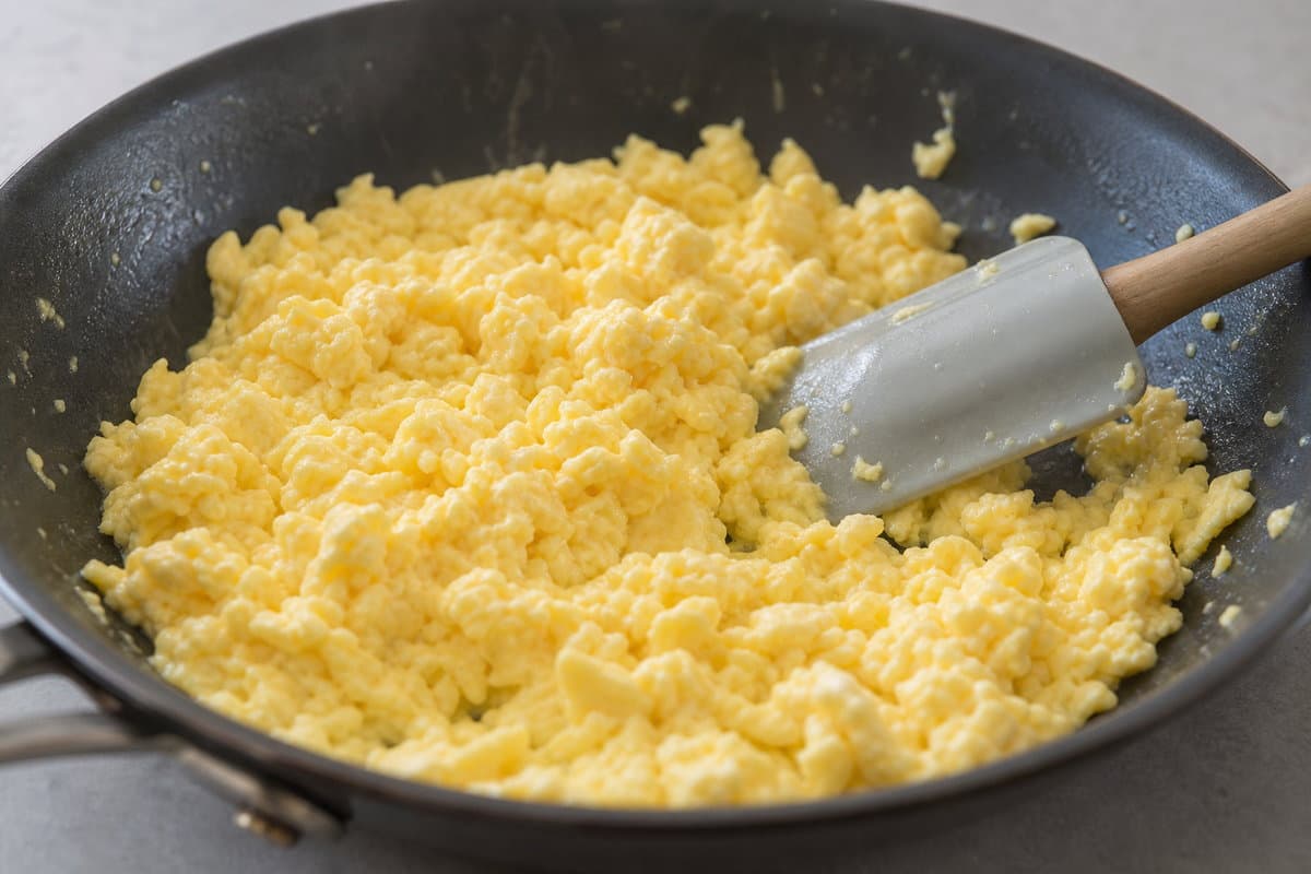 Fry the rice
